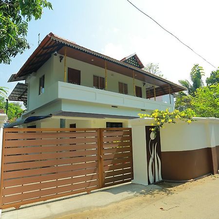 Marari Coastal Dreams Home Stay Alappuzha Ngoại thất bức ảnh